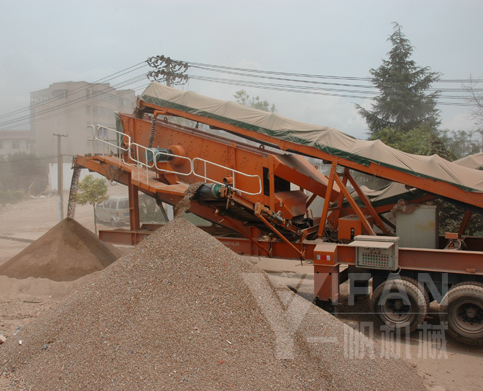 150t/h Planta móvil de trituración de los residuos de construcción se usa en la provincia de Yunnan,China
